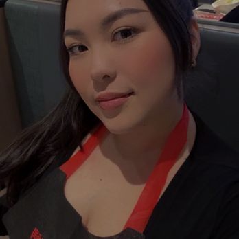 Haidilao Hotpot - Apron is a must - Hot Pot Near Me - Los Angeles, California