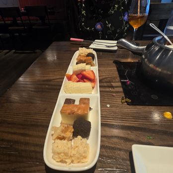 The Melting Pot - Fondue Near Me - Pittsburgh, Pennsylvania The Melting Pot - Fondue Near Me - Pittsburgh, Pennsylvania