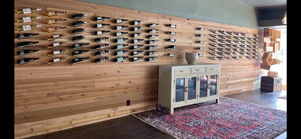 Internos Beer and Wine Bar by null