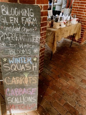 Headhouse Farmers’ Market by null