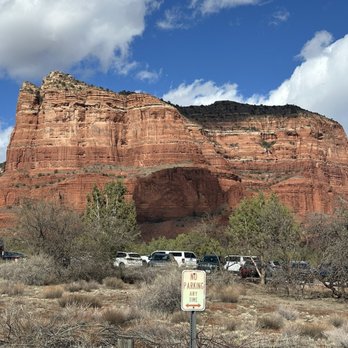 Sedona Airport - And another rock. - Airports Near Me - Sedona, Arizona Sedona Airport - And another rock. - Airports Near Me - Sedona, Arizona