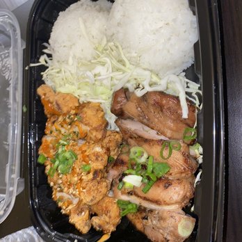 Loco Ono - Mix plate with Terri chicken and mochiko chicken - Poke Near Me - Reno, Nevada Loco Ono - Mix plate with Terri chicken and mochiko chicken - Poke Near Me - Reno, Nevada