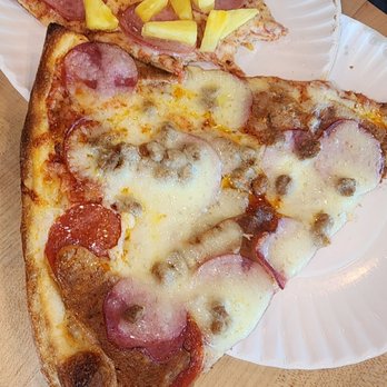 Nonna’s Pizza & Pasta - Hawaiian and Meat lovers pizza slices - Pizza Near Me - Ankeny, Iowa Nonna’s Pizza & Pasta - Hawaiian and Meat lovers pizza slices - Pizza Near Me - Ankeny, Iowa