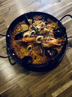 Unidos Restaurant & Wine Bar by null