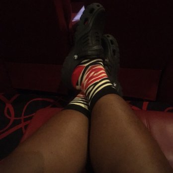 AMC Fallbrook 7 - Cinema Near Me - West Hills, California