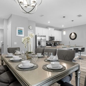 Charles Rutenberg Realty - Dining in style - Real Estate Services Near Me - Winter Park, Florida Charles Rutenberg Realty - Dining in style - Real Estate Services Near Me - Winter Park, Florida