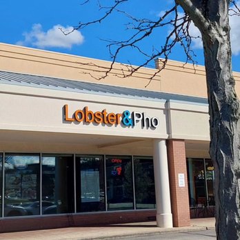 Lobster & Pho - It's next to the Potbelly. - Seafood Near Me - Independence, Ohio