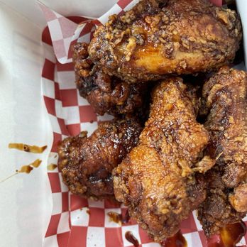 Chicken Party - Spicy soy garlic wings 6pc - Chicken Shop Near Me - Sacramento, California Chicken Party - Spicy soy garlic wings 6pc - Chicken Shop Near Me - Sacramento, California