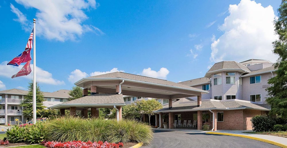 HOLIDAY ECHO RIDGE Updated July 2024 8458 Gleason Dr, Knoxville