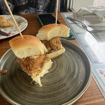 South Bar & Kitchen - Fried Chicken Sliders - Cajun/Creole Near Me - Pompano Beach, Florida South Bar & Kitchen - Fried Chicken Sliders - Cajun/Creole Near Me - Pompano Beach, Florida
