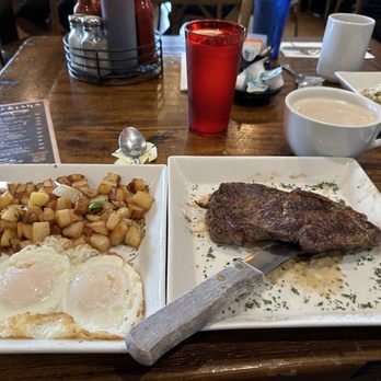 The Pan - Steak and eggs - Pizza Near Me - Gardena, California