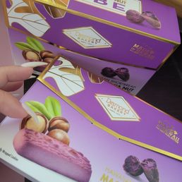 Diamond Bakery's Hawaiian Shortbread in Macadamia Nut Ube | individually wrapped, 10 per box. #MauiStrong