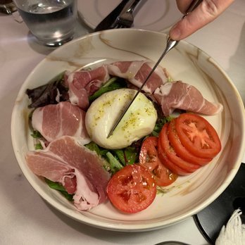 Ravyn & Robyn - Wine Bars Near Me - Hawley, Pennsylvania Ravyn & Robyn - Wine Bars Near Me - Hawley, Pennsylvania