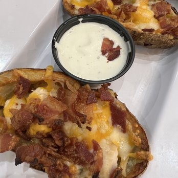 Canyonside Lodge Bar and Grill - at Eagle Point Resort - Chicken Bacon Ranch Potato Skins - American Near Me - Beaver, Utah