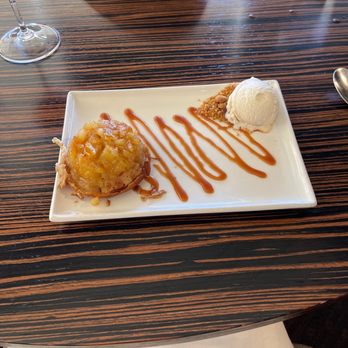 Roy's Kaanapali - Maui Gold upside down pineapple cake - Hawaiian Near Me - Lahaina, Hawaii Roy's Kaanapali - Maui Gold upside down pineapple cake - Hawaiian Near Me - Lahaina, Hawaii