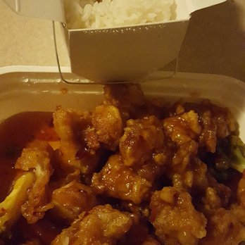 QQ Chinese Restaurant - General Tao chicken. This was what was still left AFTER I already had a plate of it! Very delicious and huge quantity. - Chinese Near Me - Toledo, Ohio QQ Chinese Restaurant - General Tao chicken. This was what was still left AFTER I already had a plate of it! Very delicious and huge quantity. - Chinese Near Me - Toledo, Ohio