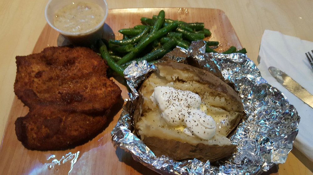 Order Country Fried Chicken Dinner food online from Rickey's Restaurant & Sports Bar store, Hollywood on bringmethat.com