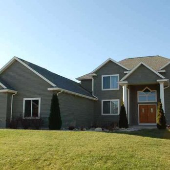 Expert Homes - Real Estate Services Near Me - Oconomowoc, Wisconsin