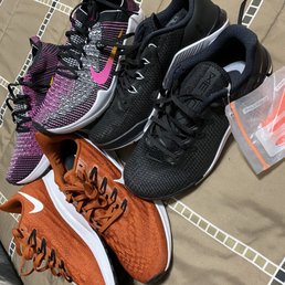 nike factory outlet flushing