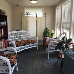 Barbara's Electrology Clinic - Waiting room
