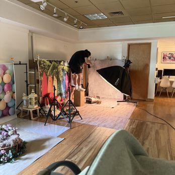 Photography Studio THE VIBE - Session Photography Near Me - Honolulu, Hawaii