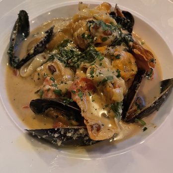 Arlecchino Ristorante - Tagliatelle Scoglio Del Mare, split into 2 portions - Italian Near Me - McMurray, Pennsylvania Arlecchino Ristorante - Tagliatelle Scoglio Del Mare, split into 2 portions - Italian Near Me - McMurray, Pennsylvania