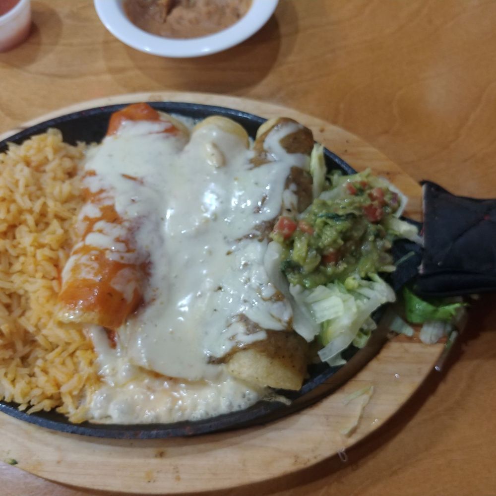 Salsa Azteca - Sizzling enchilada - Mexican Near Me - Clayton, North Carolina Salsa Azteca - Sizzling enchilada - Mexican Near Me - Clayton, North Carolina