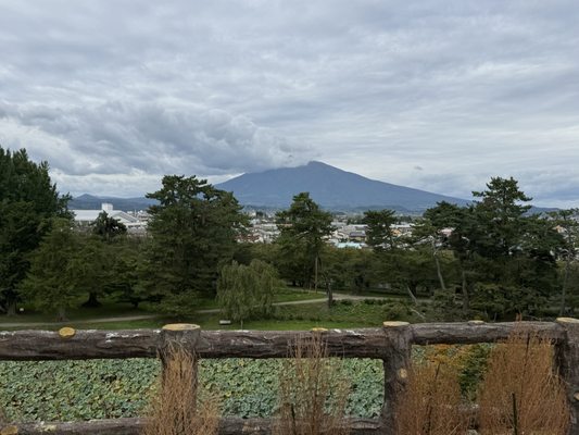 Hirosaki Castle by null