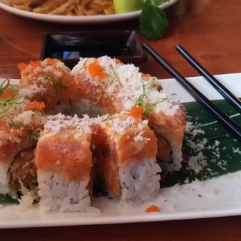 Fo Bistro - Sushi Bars Near Me - Montclair, Virginia