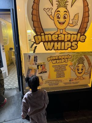 pineappleWHIPS by null