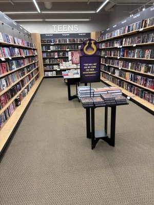 Barnes & Noble by null