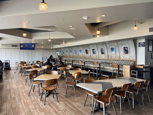 The Proud Bird | Los Angeles by null