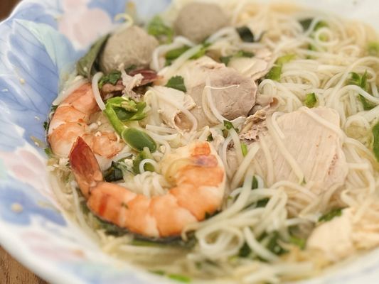 Pho Kim Long by null