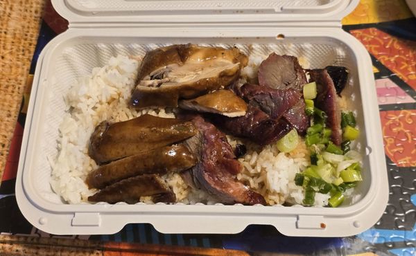 King's Noodle Restaurant by null