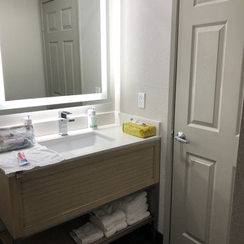 GreenTree Pasadena - Hotels Near Me - Pasadena, California