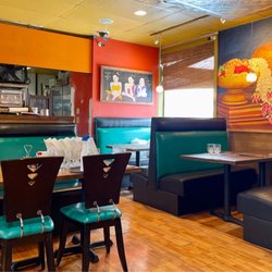 Benjarong Thai Restaurant - Dining area