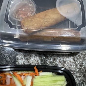 Little Saigon Express - Spring rolls - Noodles Near Me - Troy, Michigan