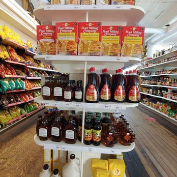 Rosseau General Store - Must have maple syrup and pancakes - Grocery Near Me - Rosseau, Ontario
