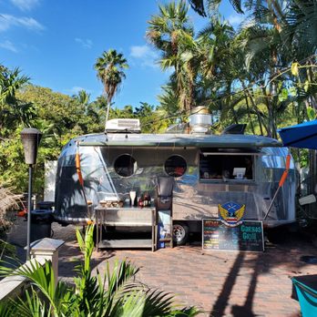 Garbo's Grill - Awesome Airstream Cuisine - Food Trucks Near Me - Key West, Florida