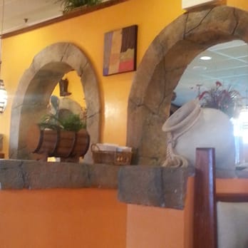 Acapulcos - Mexican Near Me - Norwood, Massachusetts