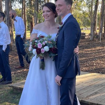Heavenly Harvest Farm - Wedding Planning Near Me Heavenly Harvest Farm - Wedding Planning Near Me