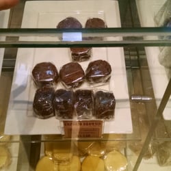 Empório Brownie - bem casados