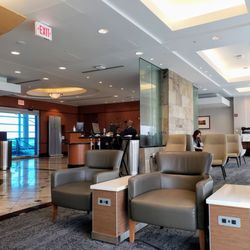 Delta Sky Club North - Inside Delta Sky Club North Terminal A DTW (Gate A68)