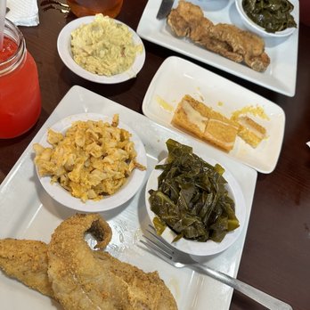 JEFFREY LAMPKIN S COUNTRY BOY KITCHEN Updated March 2025 57 Photos