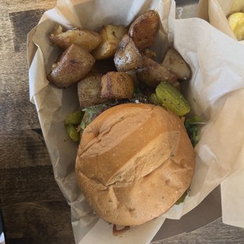Veg Out - BBQ Ranch Burger - Vegan Near Me - Bethlehem, Pennsylvania