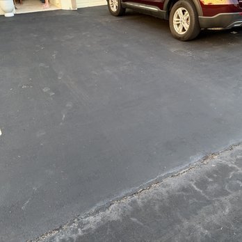 561 Asphalt - Full two car driveway - Masonry/Concrete Near Me