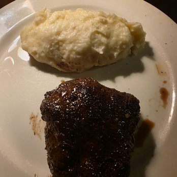 Cleveland Chop - Filet Mignon with Potatoes - Steakhouses Near Me - Cleveland, Ohio