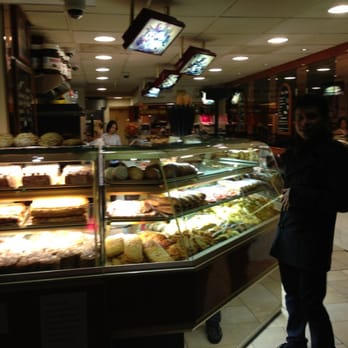 Croissanterie C'est Magnifique - Coffee & Tea Near Me - Amsterdam, New Hampshire