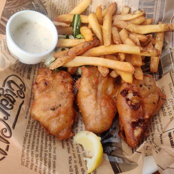 Duke's La Jolla - Fish(cod) and chips! - New American Near Me - La Jolla, California