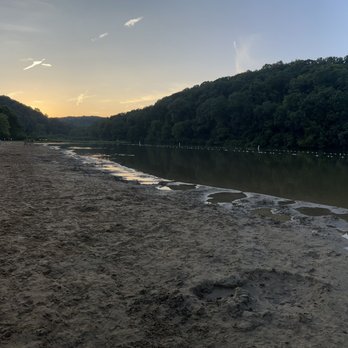 Raccoon Creek State Park - Beach views at sunset! My favorite - Parks Near Me - Hookstown, Pennsylvania Raccoon Creek State Park - Beach views at sunset! My favorite - Parks Near Me - Hookstown, Pennsylvania